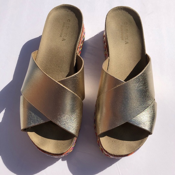 Carvela by Kurt Geiger Kake platform gold sandal - Picture 2 of 13